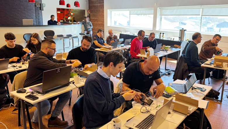 ZKTeco y sus master dealers impulsan la formación en seguridad electrónica en Uruguay