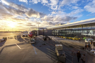 Temporada alta: ¿Cómo se preparan los aeropuertos en términos de seguridad para mejorar la experiencia de los pasajeros?